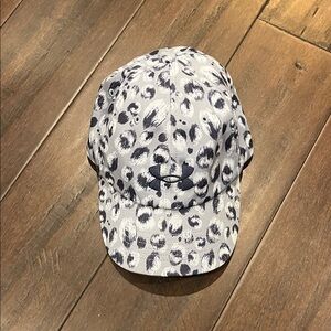 Under Armour womens hat